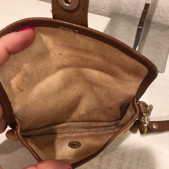 Dooney & Bourke Vintage Wristlet - Picture 4 of 7